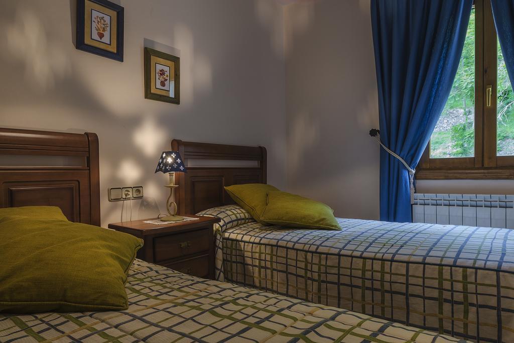 Casa Martin Ordesa Guest House Sarvisé Екстериор снимка