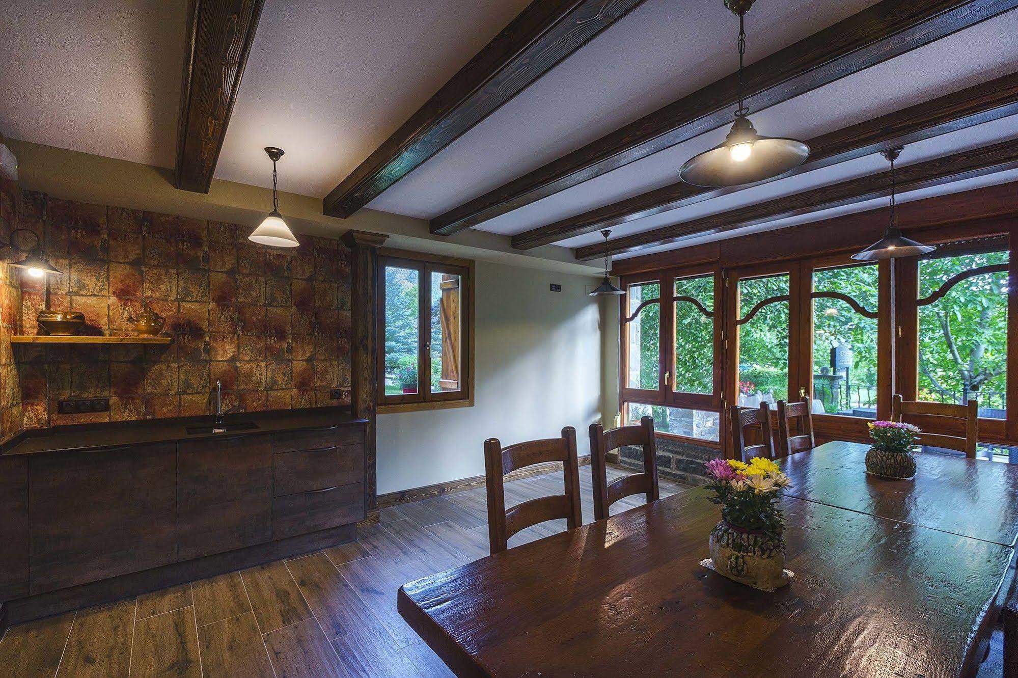 Casa Martin Ordesa Guest House Sarvisé Екстериор снимка